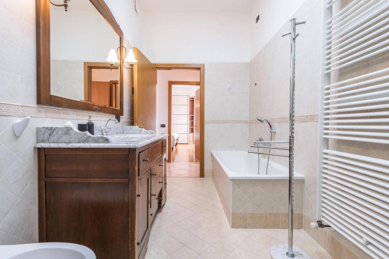 Appartamento Ania Vista Castello 텐노 외부 사진