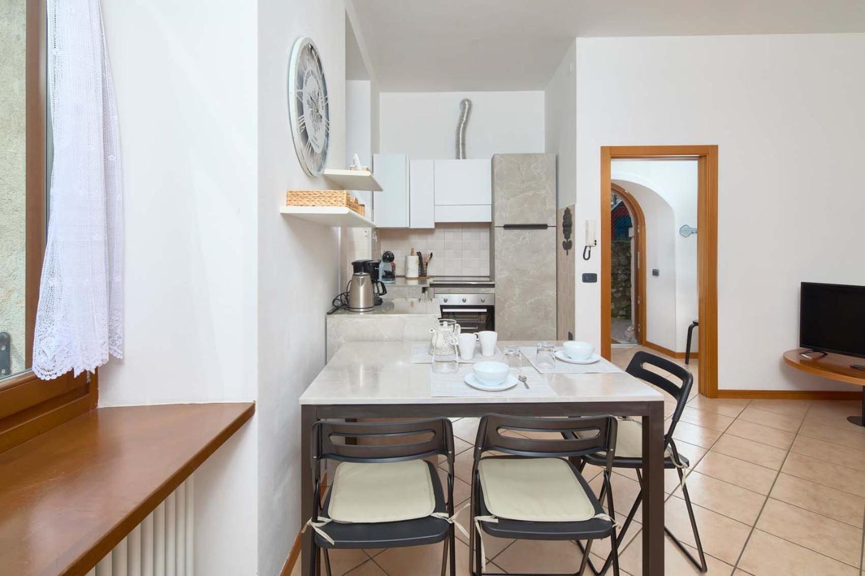 Appartamento Ania Vista Castello 텐노 외부 사진